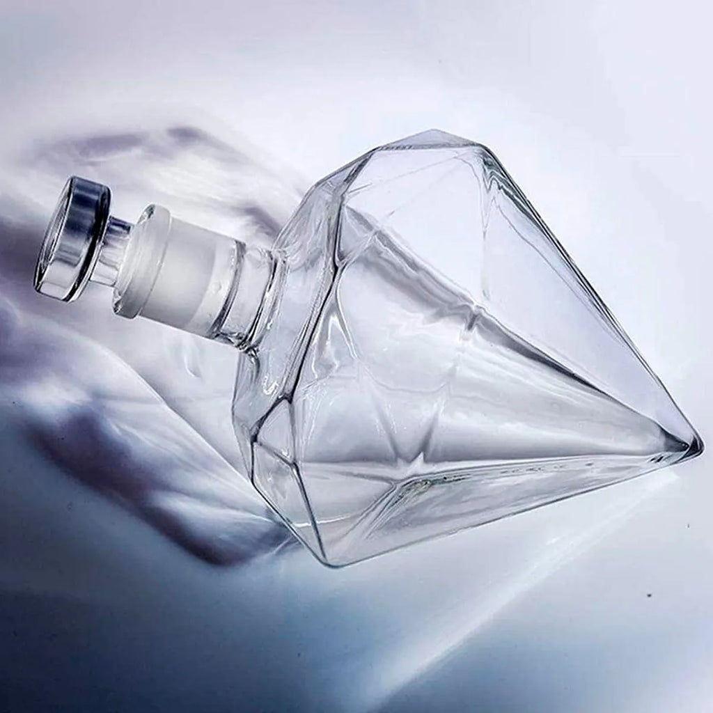 Diamond Pyramid Decanter Bottle with Two Glasses