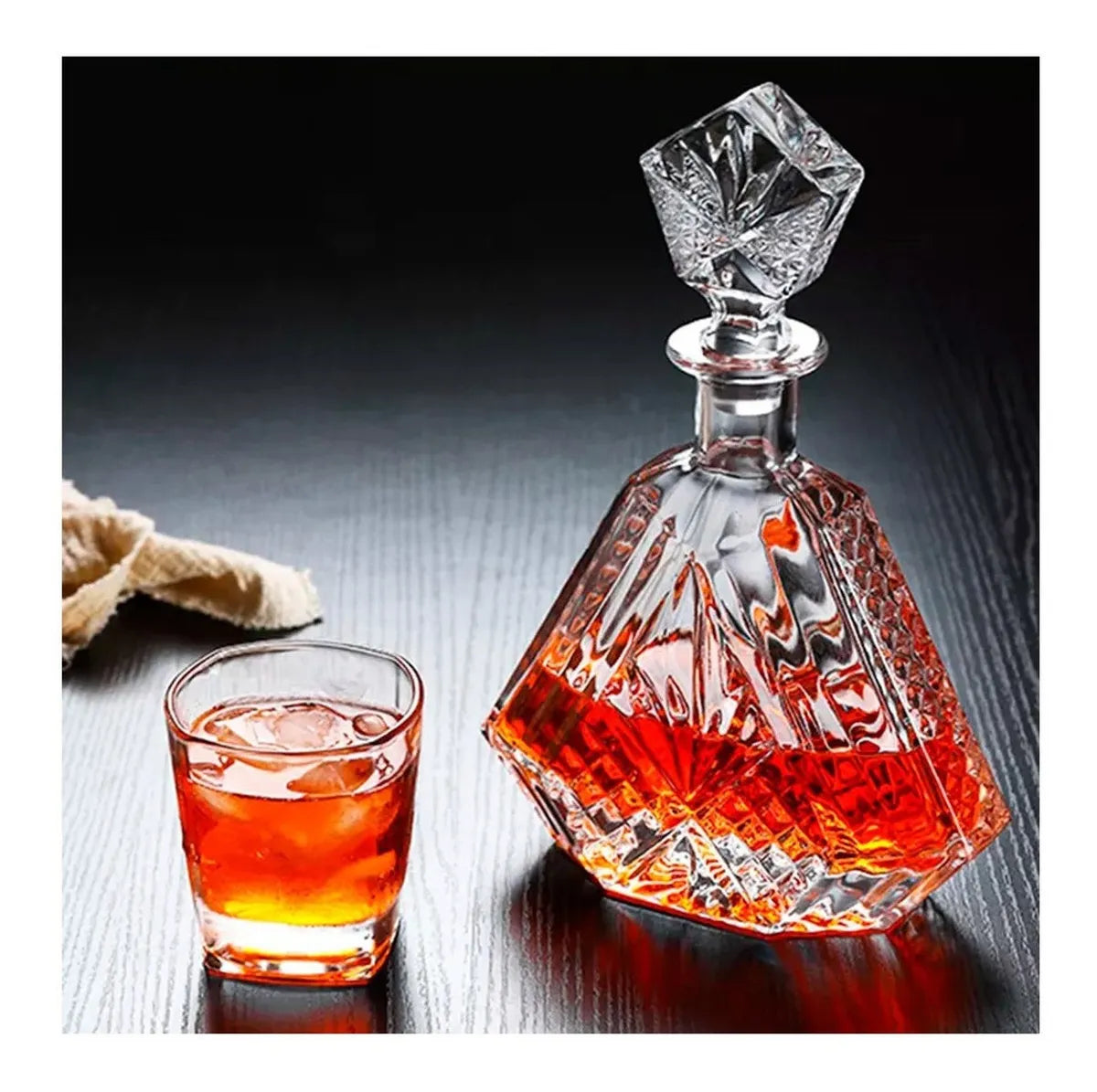 Whisky Decanter Set With 6 Glasses – Whisky / Liquor Bottle