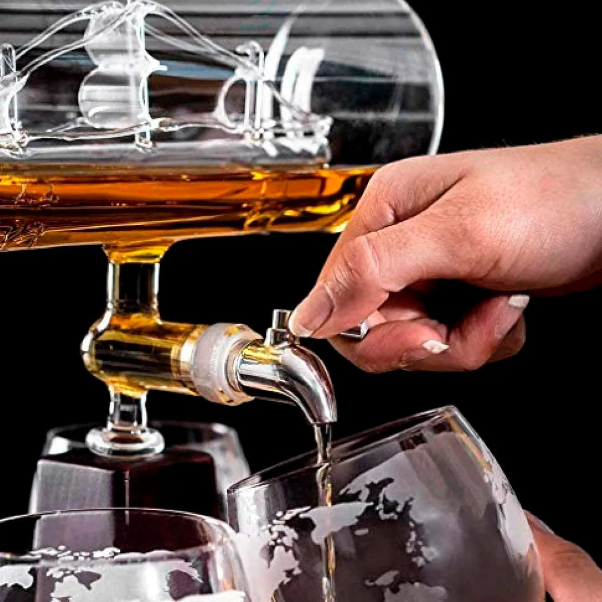 Navigation Decanter with Wooden Base and Four Glasses