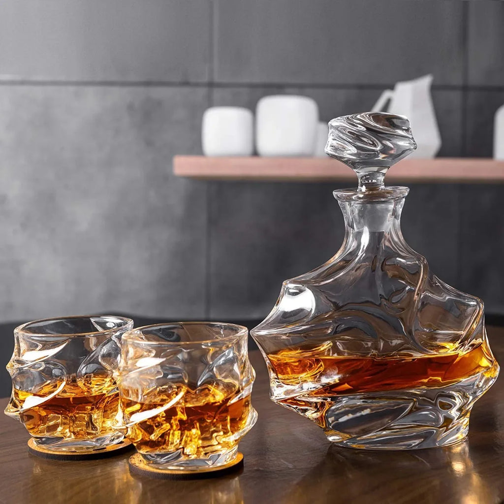 900ml Glass Whisky/Liquor Decanter + 6 Super Luxury Glasses